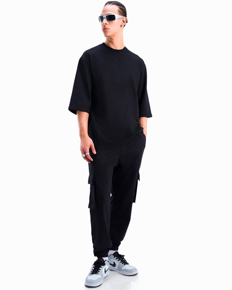 bewakoof Men's Black Oversized Cargo Warm Joggers - Image 5